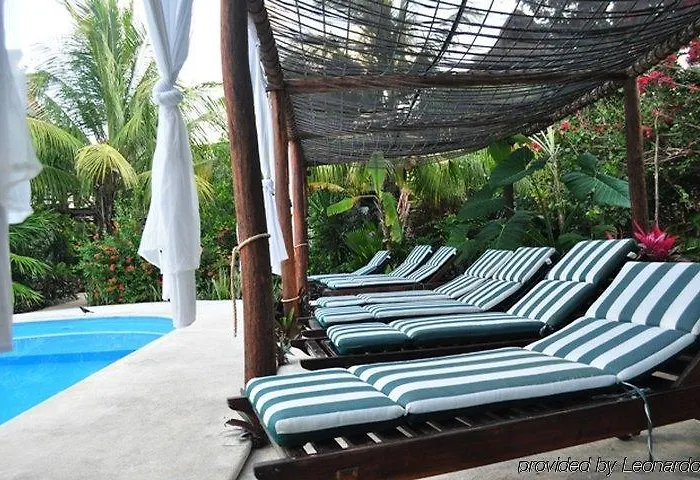 & Gardens 3* Tulum
